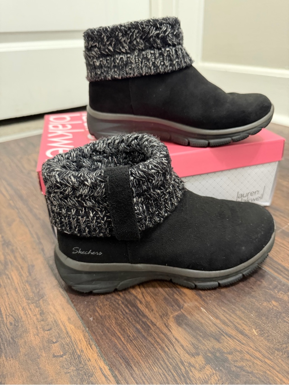 Skechers Black Ankle Booties with Gray Knit Cuff
